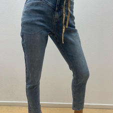 Geisha: jeans