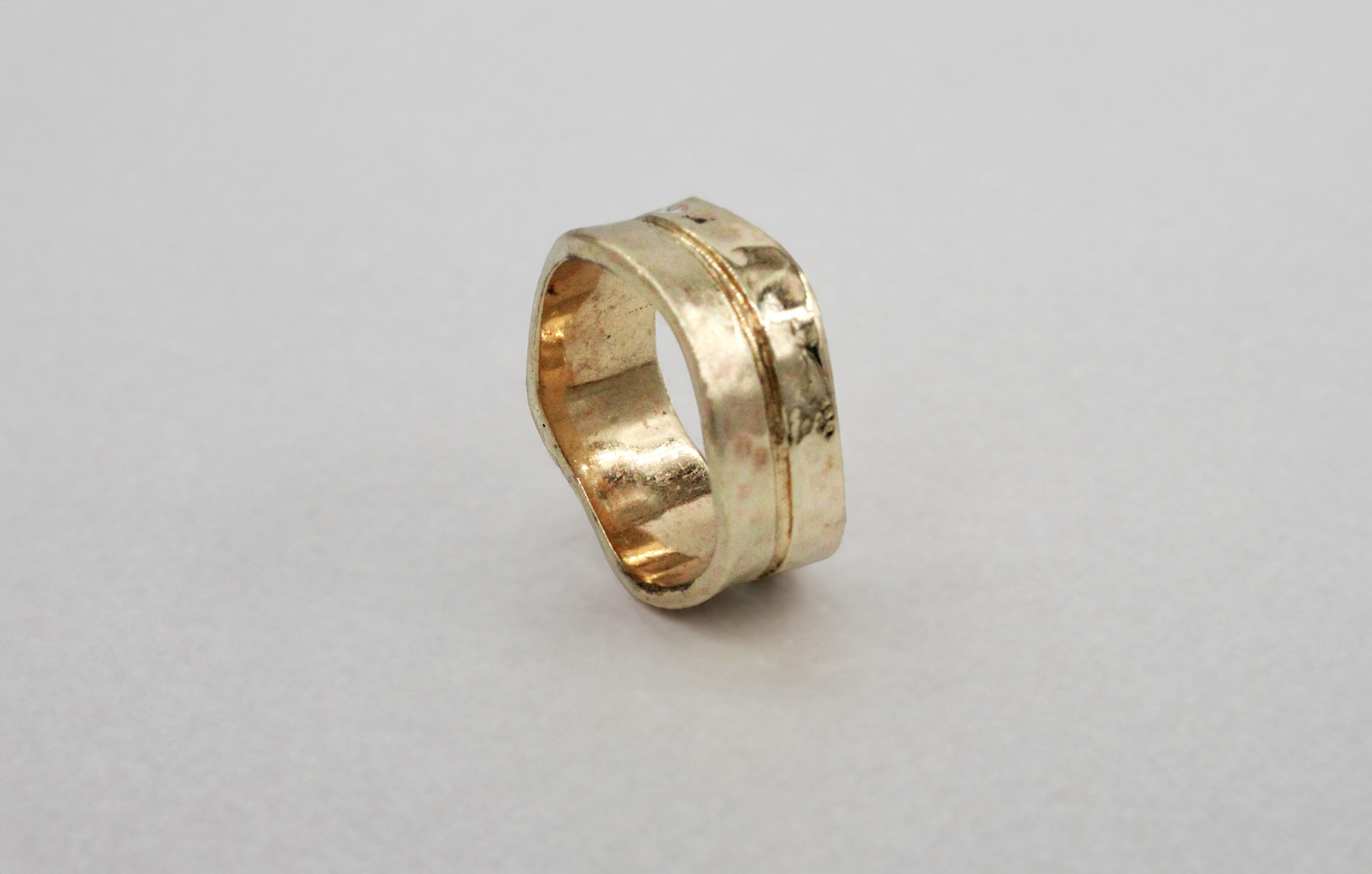 Shiny Matte Hammered Gold Wedding Ring