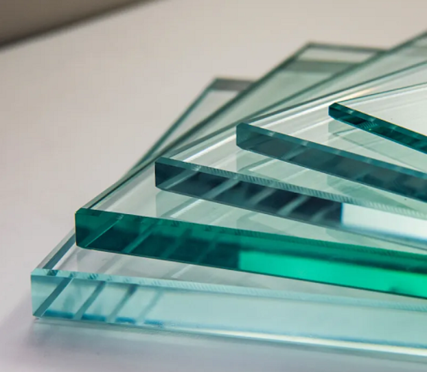 Ultra Clear vs. Standard Clear Glass: Choosing the Right Option for Your Bathroom Remodel in Fishersville