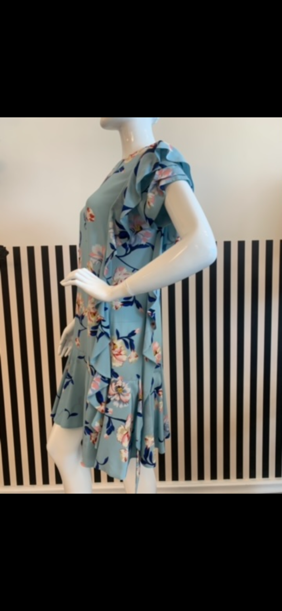 Thumbnail: Scervino abito in seta usato