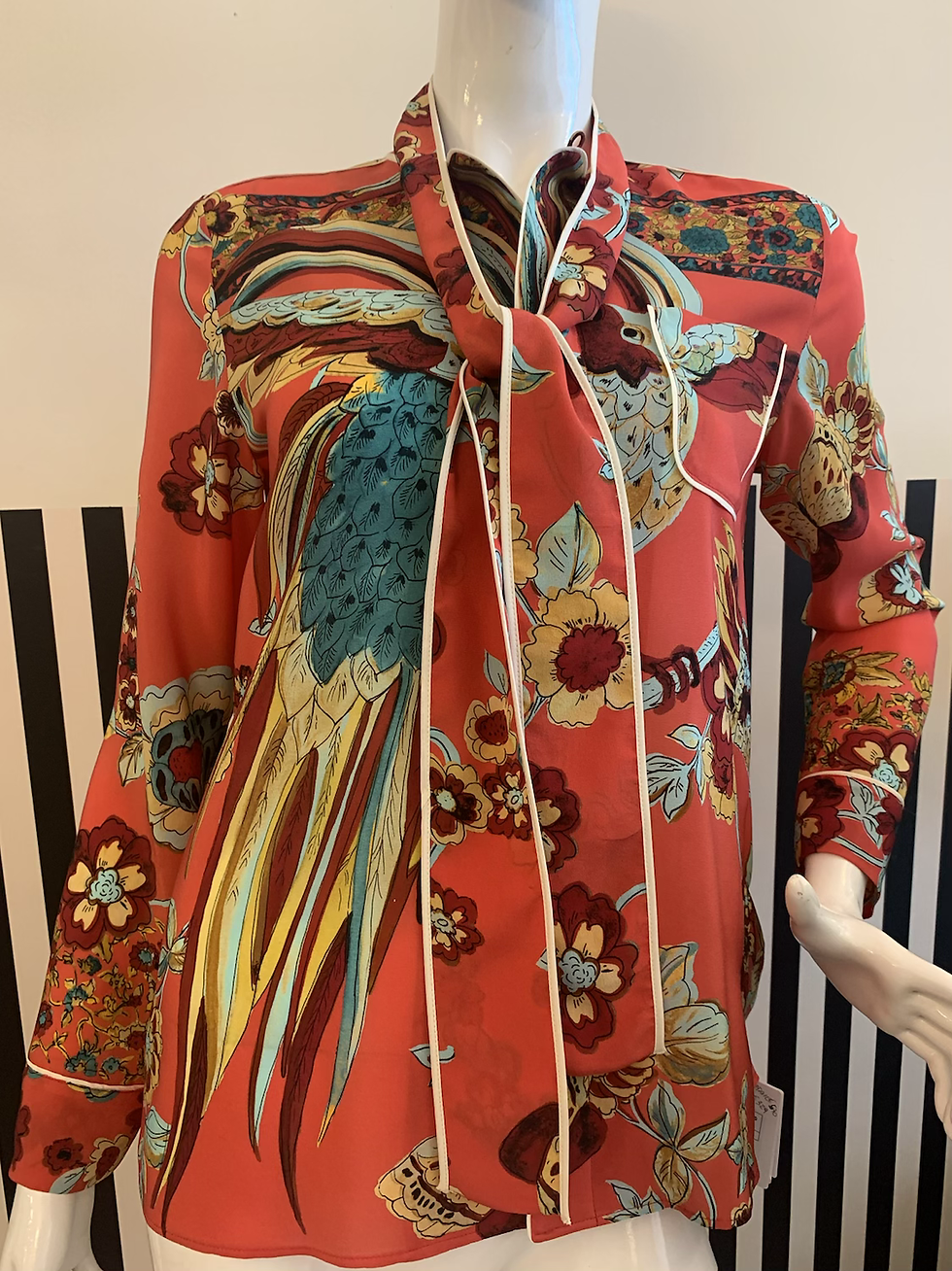 Thumbnail: Valentino Red Camicia in seta usato