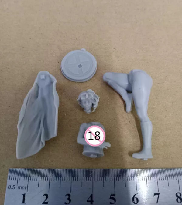 Miniaturbild: Jubilo – 1 x unbemalt – in verschiedenen Maßstäben – großer Resin-Modellbausatz + Sockel – E3D