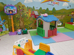 Kinder Solanas Vacation