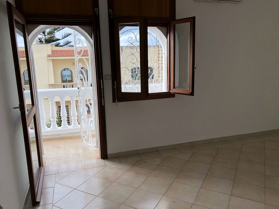 Thumbnail: AIN DIAB - Grande villa 4 chambres située proche de la mer