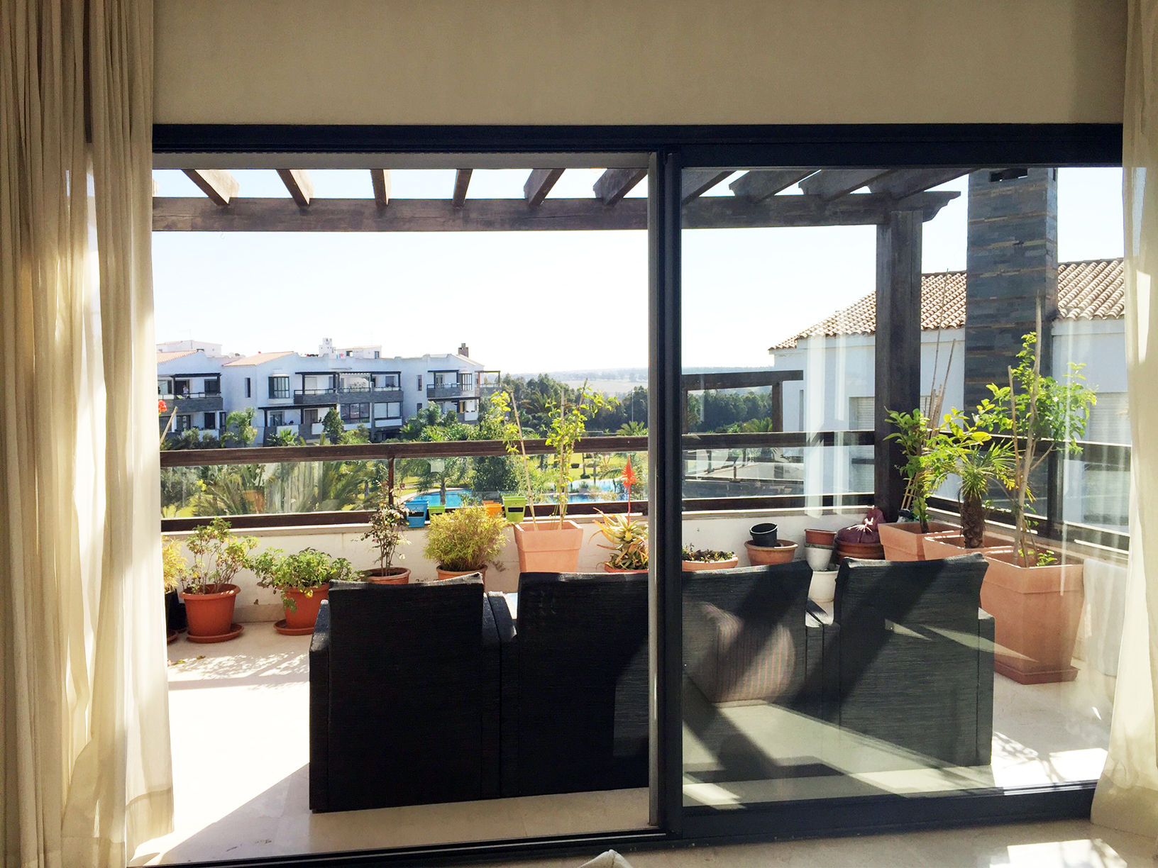 BOUSKOURA  Rare 3 bedroom luxury apartment in Residence Orée