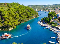 Scenic view of beautiful Gaios Bay