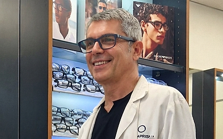 Lorenzo Battaglioli, ottico optometrista e titolare di OTTICAPRISMA a Ferrara