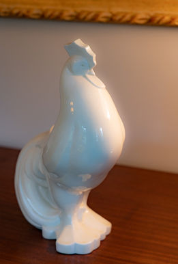 Le Temps Retrouvé, demeure privée & spa, chambres d'hôtes, Sarlat, oeuvres d'art, sculpture en céramique, coq