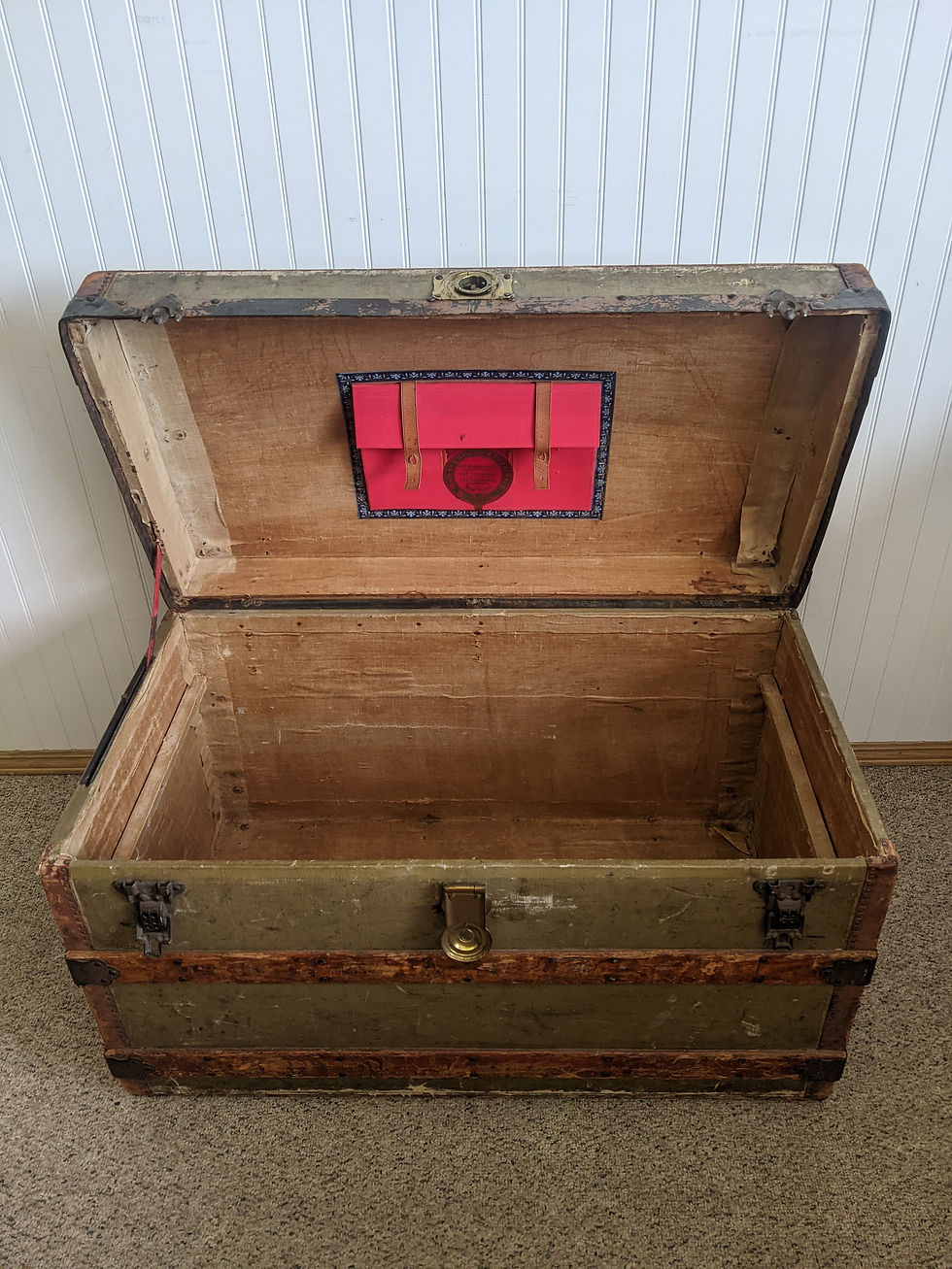 Thumbnail: Curved Top Antique Trunk