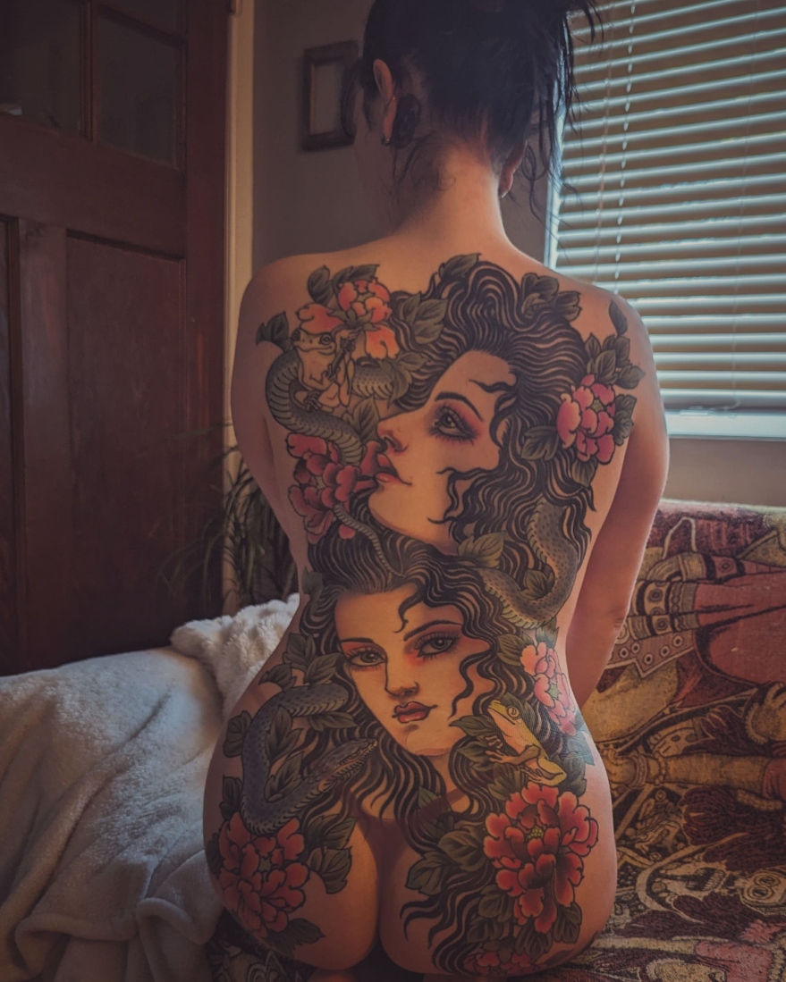 Back tattoo done by Claudia De Sabe on Vancouver Island Tattoo artist Hickorybrandy