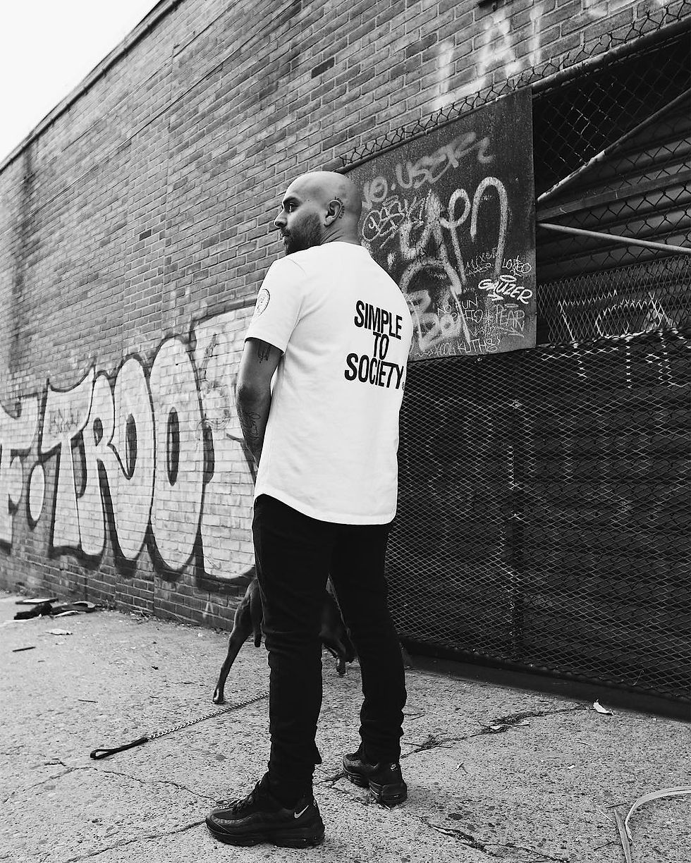 Whoisaraz shot by @callmevo