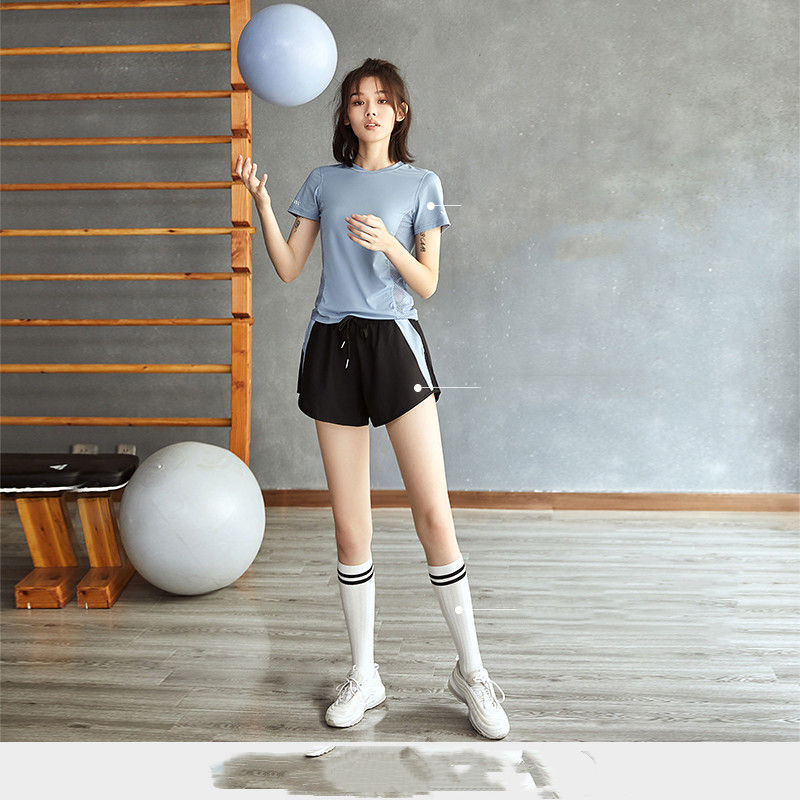 Thumbnail: Training Running Clothes