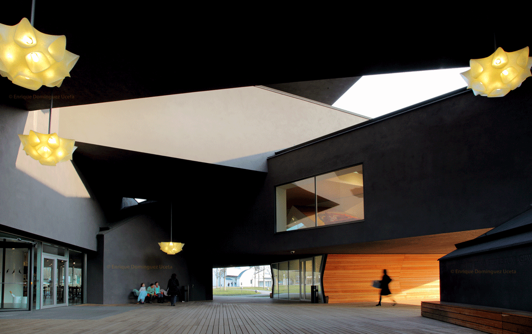 Herzog & de Meuron / VitraHaus