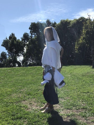 Mitra Shaya sous le rayon de soleil