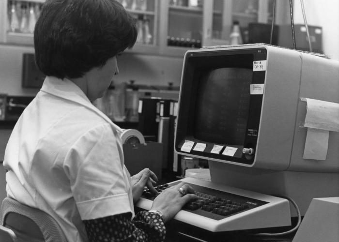travel agency in the 80s