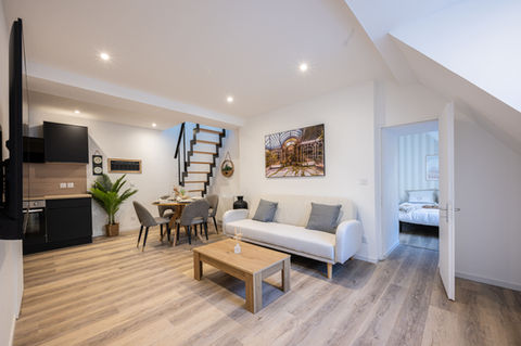 Appartement moderne et lumineux avec cuisine, salon et chambre, photographe immobilier Dieppe