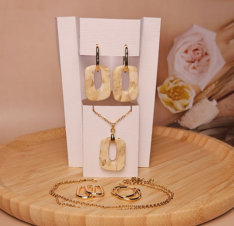 Fabrication de bijoux en pâte polyère et acier inoxydable