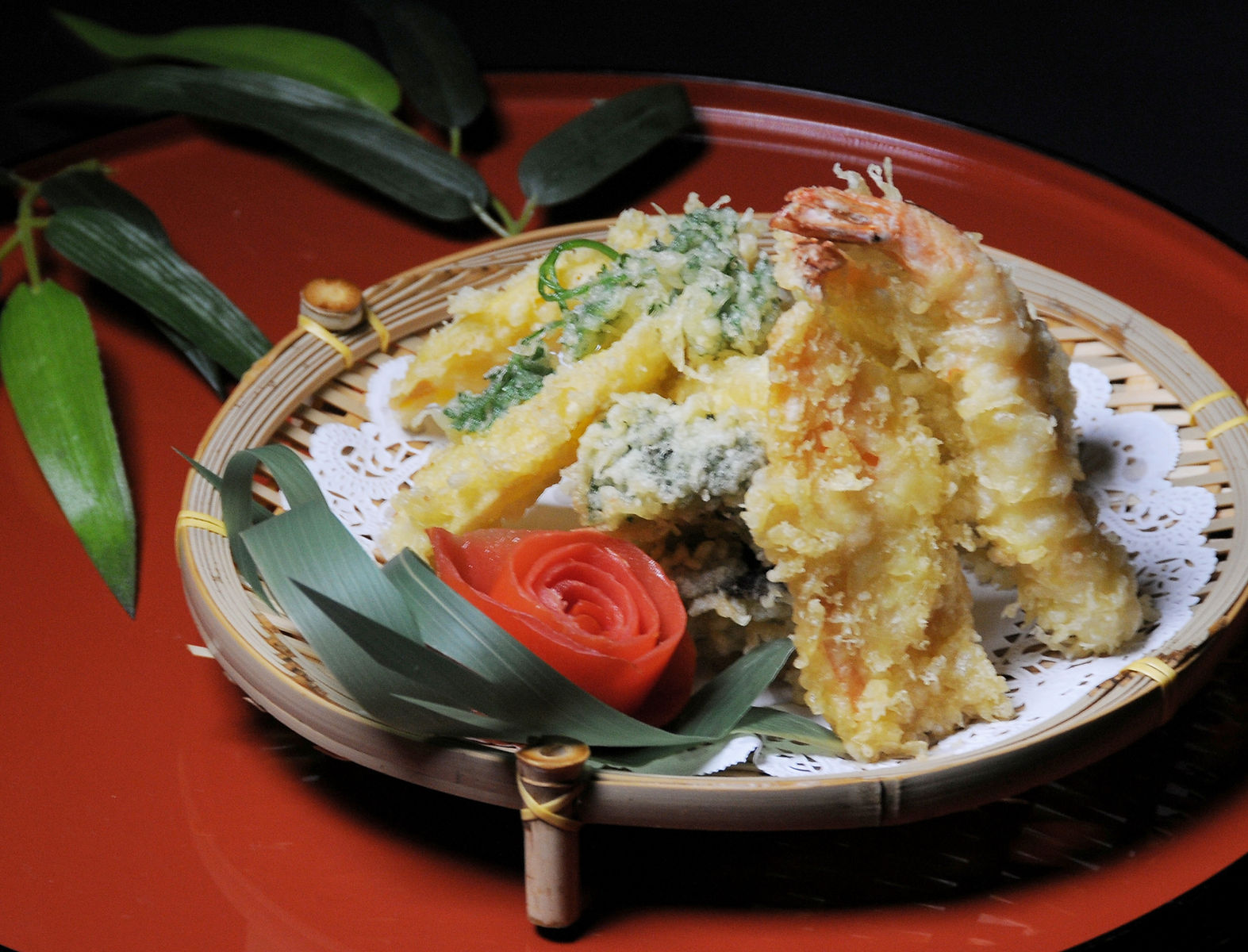 HOT KITCHEN ENTREES