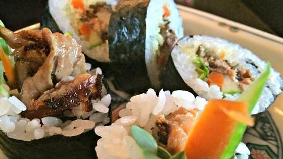Salmon Skin Roll*