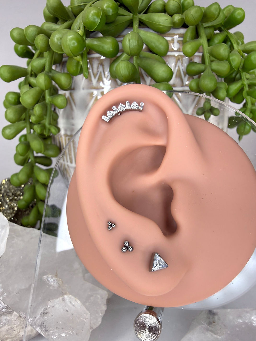 Thumbnail: Top three microspheres (pin)