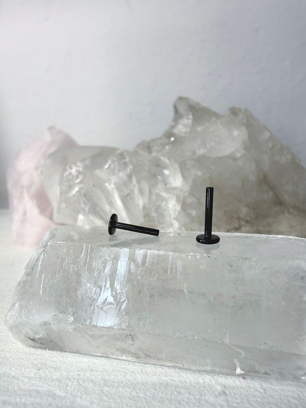 Miniatura: Labret titanio PVD negro (cuerda 16g)