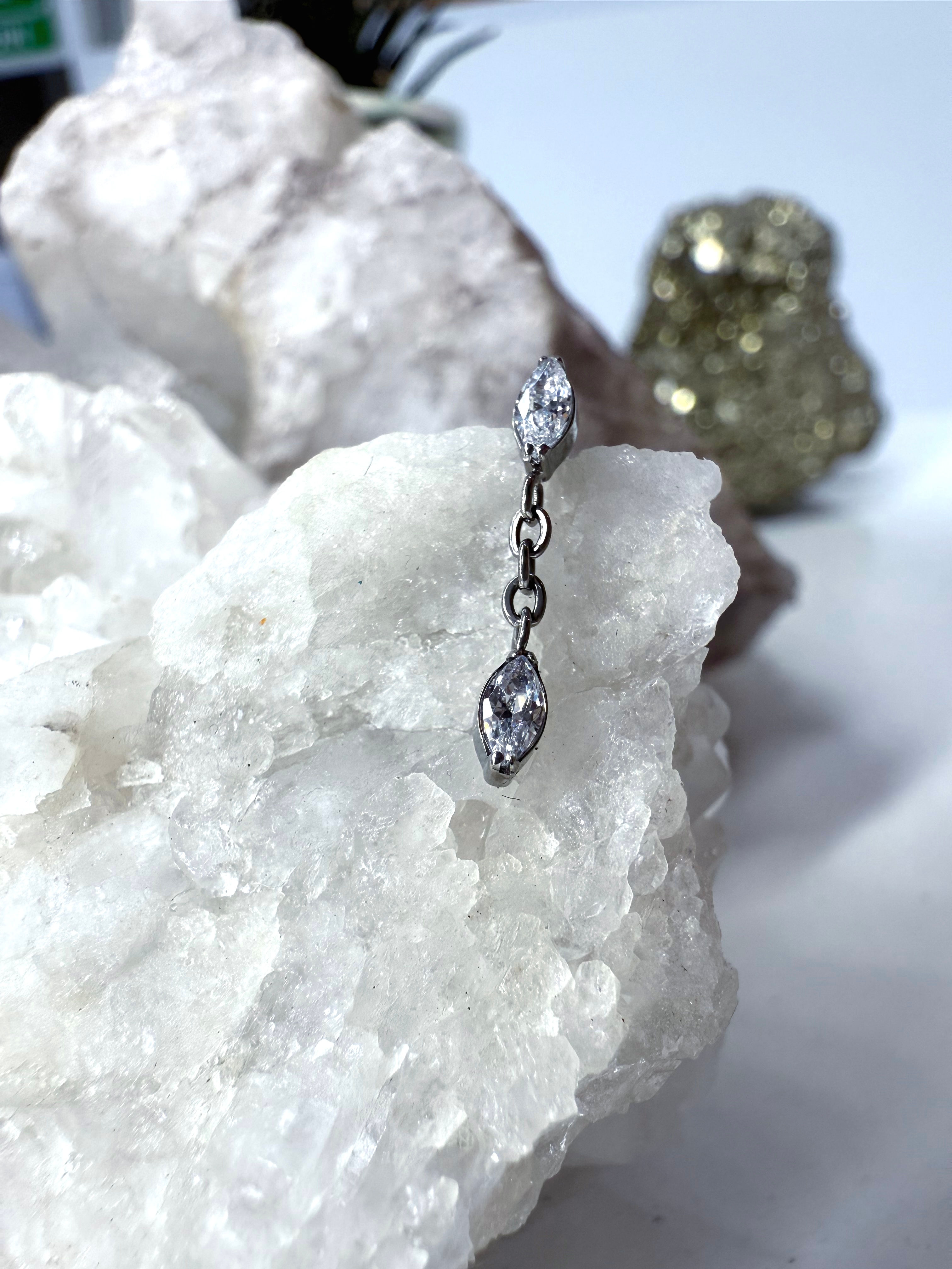 Top marquise colgante (16g)