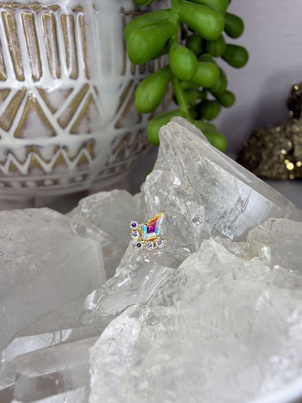 Thumbnail: Top Rue oro 14K (pin)