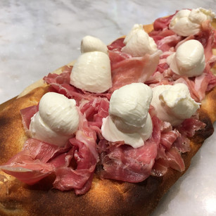 Pinsa bianco parma 3.jpg