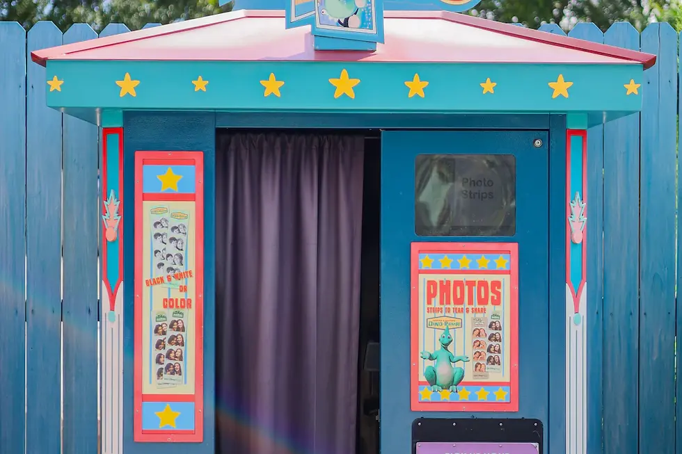 How to Market Your Event with a Photo Booth
