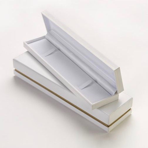 Square Corner Bracelet Box