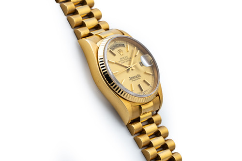 Tiffany & Co. スワロフスキー ピアス Rare Rolex Day-Date 18038 Tiffany & Co 1986 Gold Watch