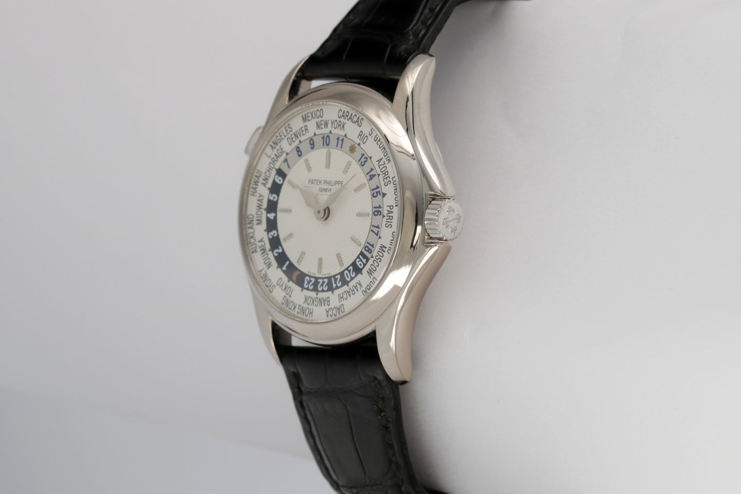 Patek Philippe White Gold World Time Ref. 5110G crown
