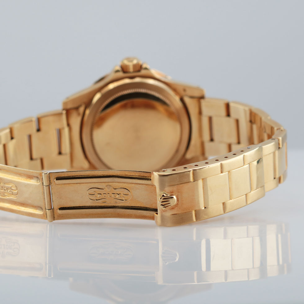Tropical Rolex Yellow Gold Submariner - Ref. 1680 open clasp