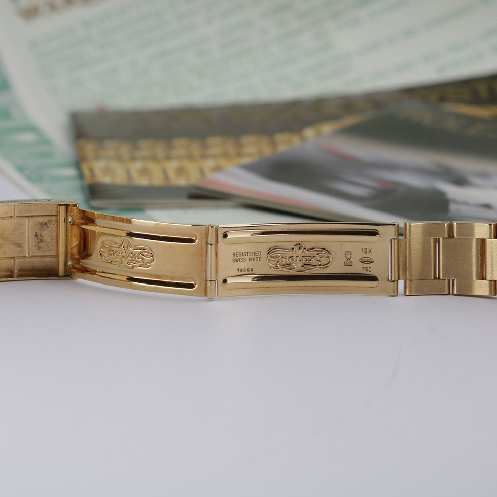 Rolex Yellow Gold 'Zenith' Daytona Ref. 16528 clasp 2