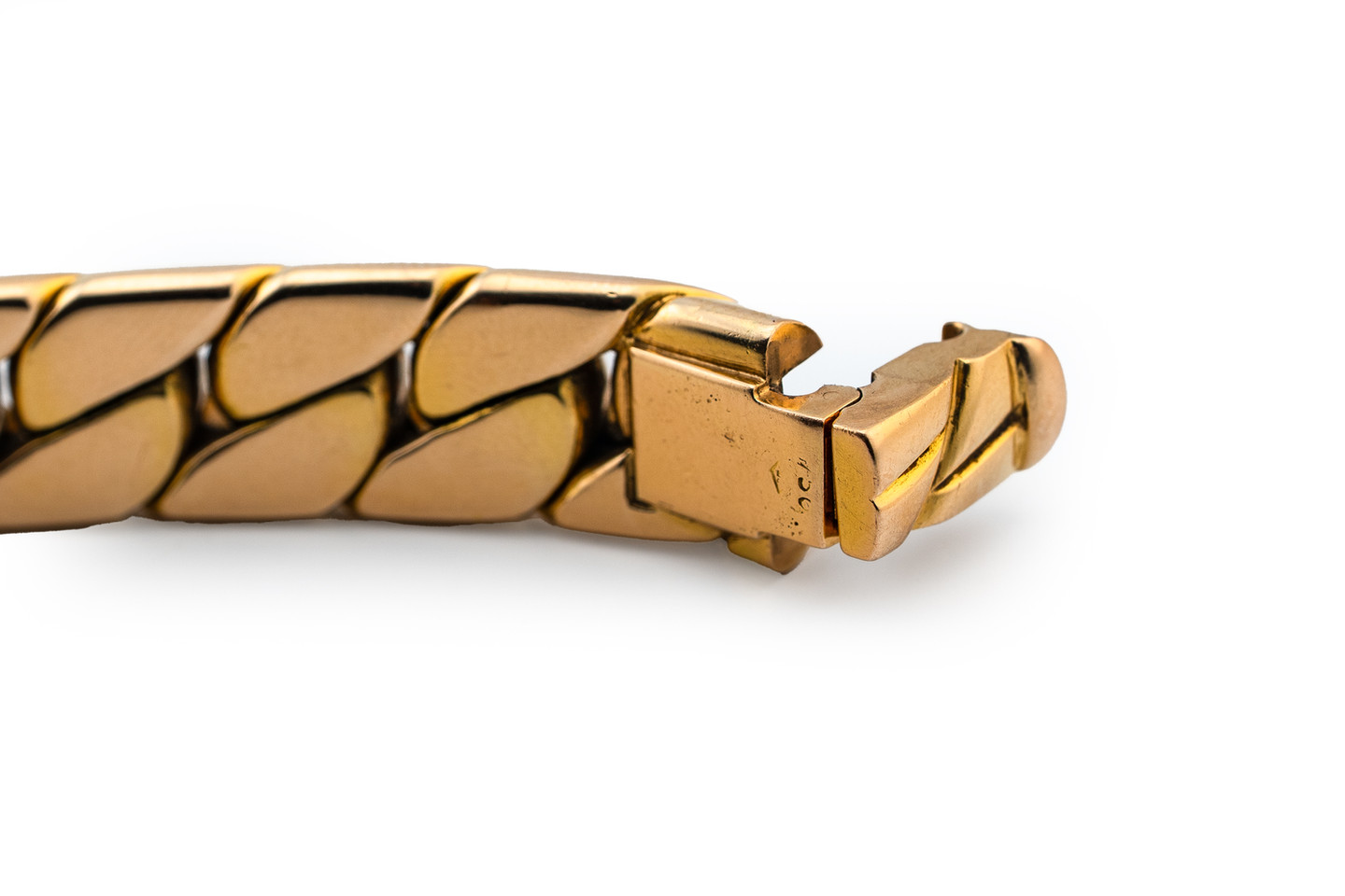 Jaeger LeCoultre Ladies Rose Gold Cuban Link Bracelet watch clasp
