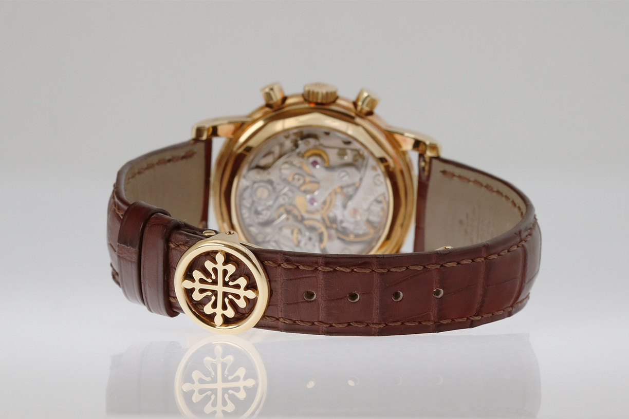 Patek Philippe Perpetual Calendar Chronograph Ref. 3970-clasp