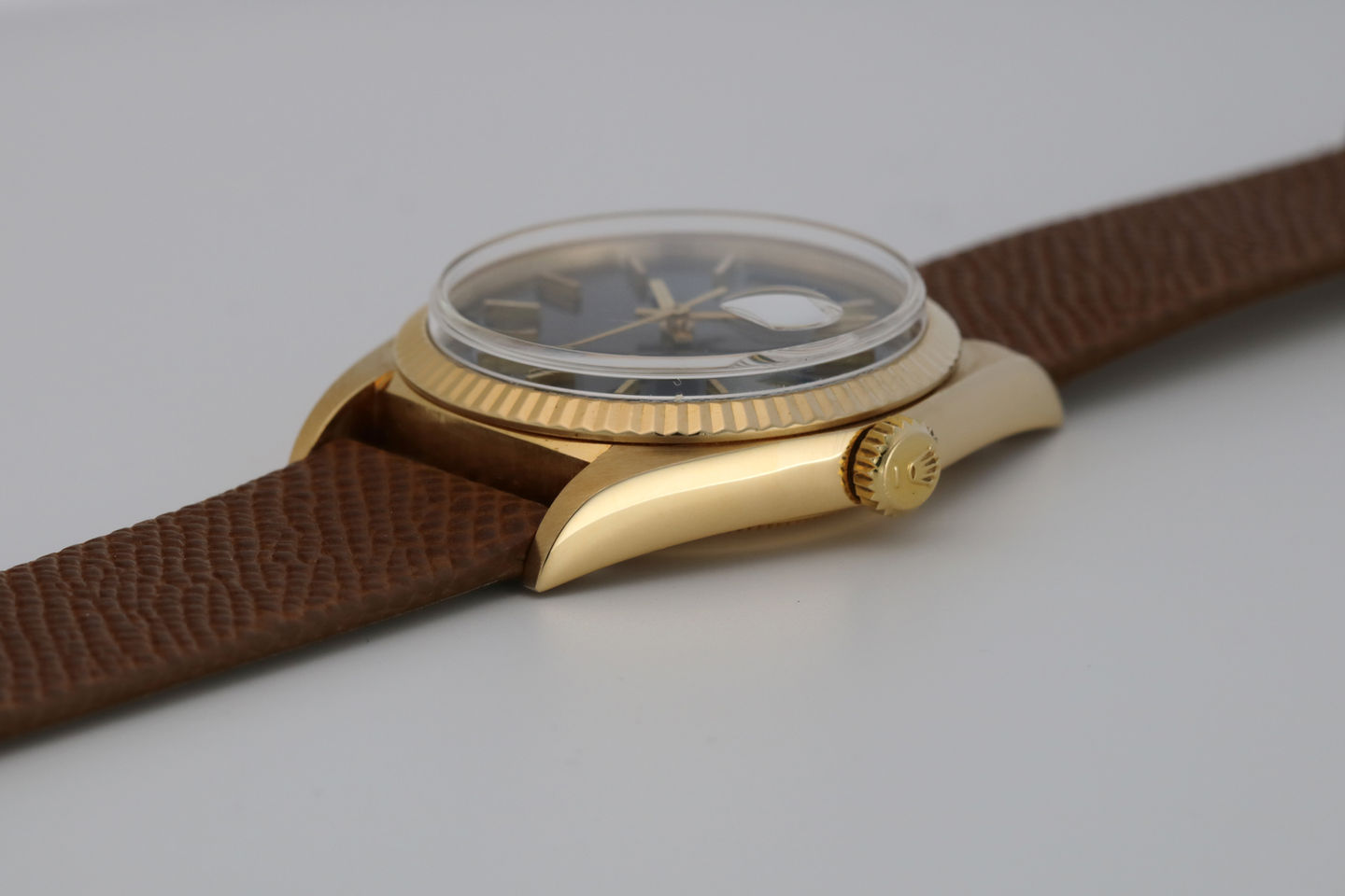 Rolex Day-Date Yellow Gold Ref. 1803 lug crown