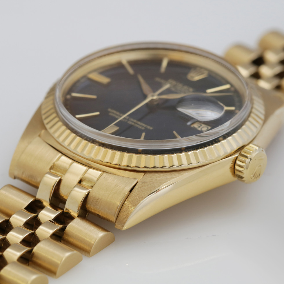 Tropical Rolex Yellow Gold Datejust Ref. 1601 lug
