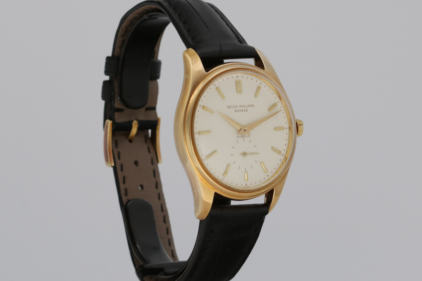 Patek Philippe Calatrava Ref. 2526 retailed by Gubelin side