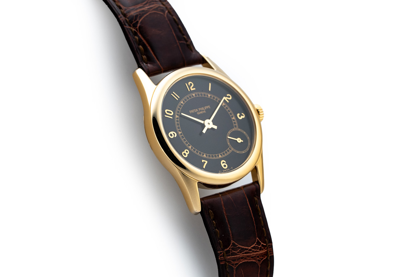 Patek Philippe Yellow Gold Calatrava Ref. 5000J lug
