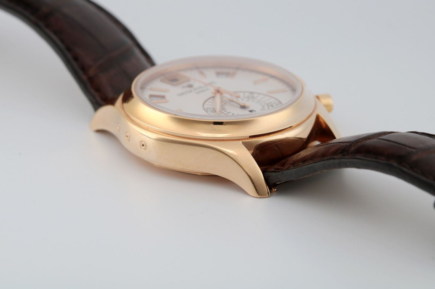 Patek Philippe Annual Calendar Flyback Chronograph Ref 5960R-011 lug