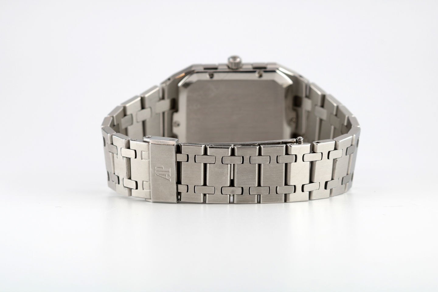 Audemars Piguet Rectangular Royal Oak 'Jumbo' Ref 6005ST clasp