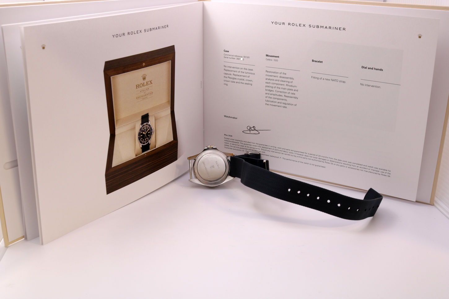 Rolex Submariner Military 5513/0 Case Back With Book