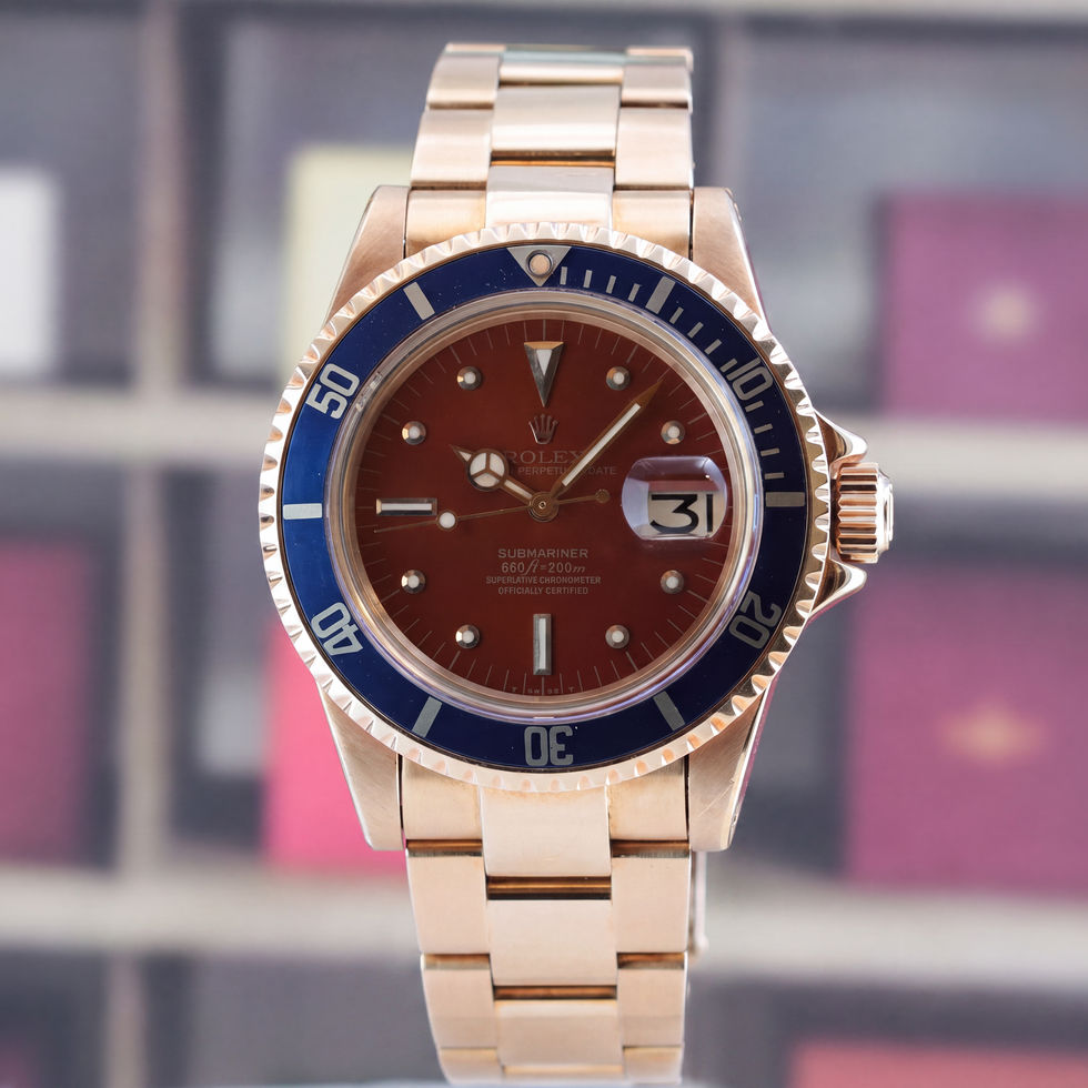 Tropical Rolex Yellow Gold Submariner - Ref. 1680 live