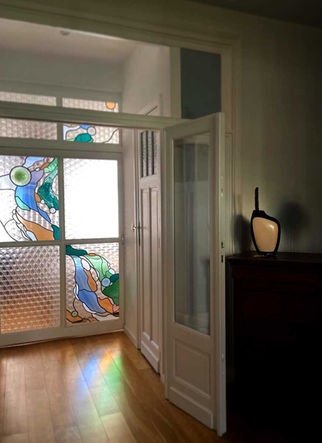 vitrail contemporain fluide et moderne décoration d'interieur séparation chambre salon imposte
