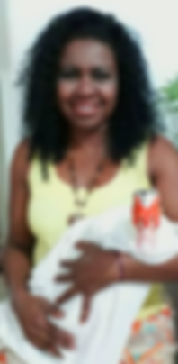 Fernanda Gonzaga 2 (com pato).png