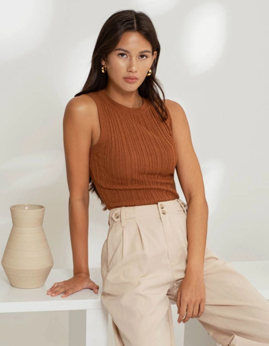 Sleeveless Round Neck Sweater Knit Top