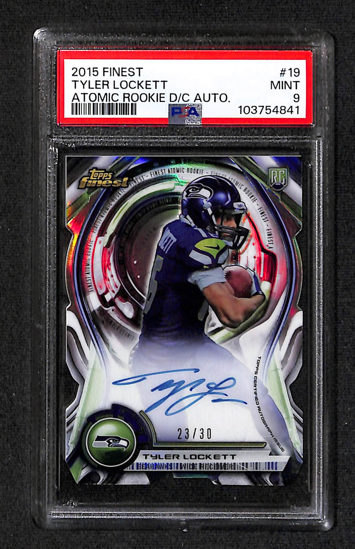 Tyler Lockett 2015 Topps Finest Atomic Rookie DC Auto 23/30 #19 PSA 9