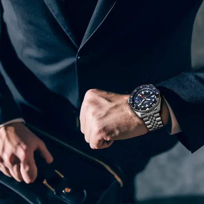 Thumbnail: Seiko 5 Sports SSK003