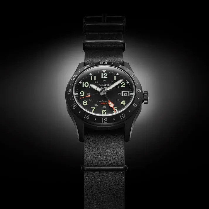 Thumbnail: Seiko 5 Sports SSK025